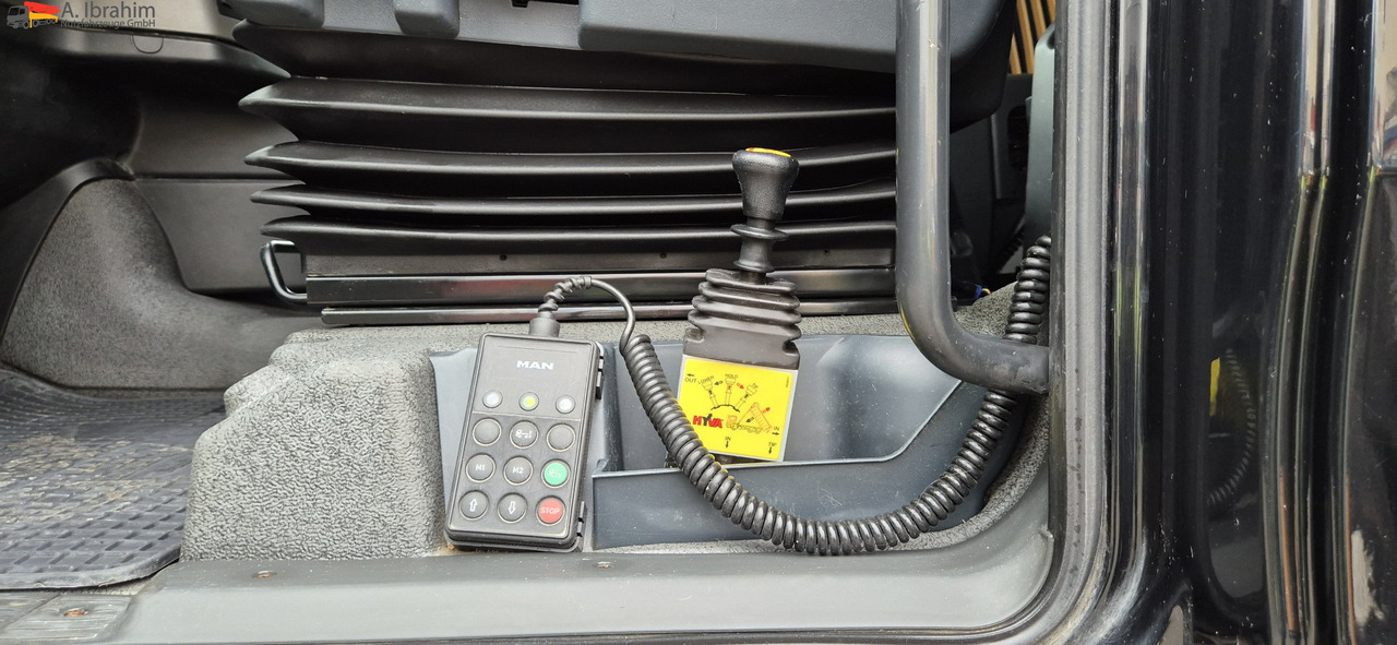 MAN TGX 18.400 Retarder, Klima, Kipphydraulik - Cabeza tractora: foto 2 MAN TGX 18.400 Retarder, Klima, Kipphydraulik - Cabeza tractora: foto 2