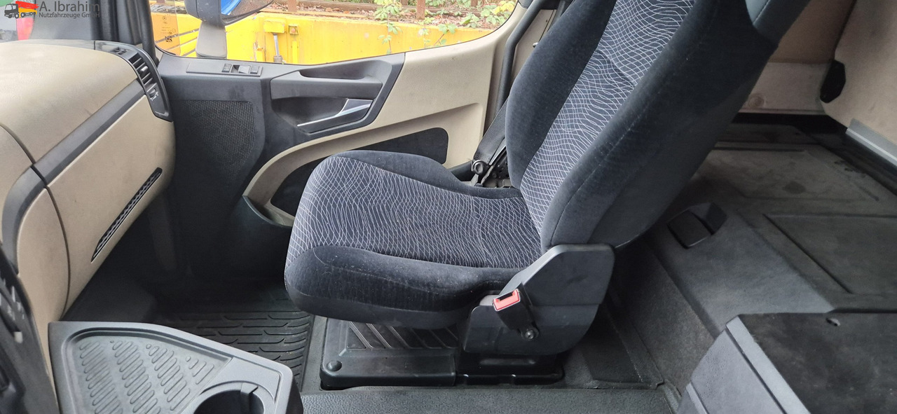 Mercedes-Benz 1843 Klima, Retarder, Topzustand, einsatzbereit sehr sauber, technisch top - Cabeza tractora: foto 4 Mercedes-Benz 1843 Klima, Retarder, Topzustand, einsatzbereit sehr sauber, technisch top - Cabeza tractora: foto 4