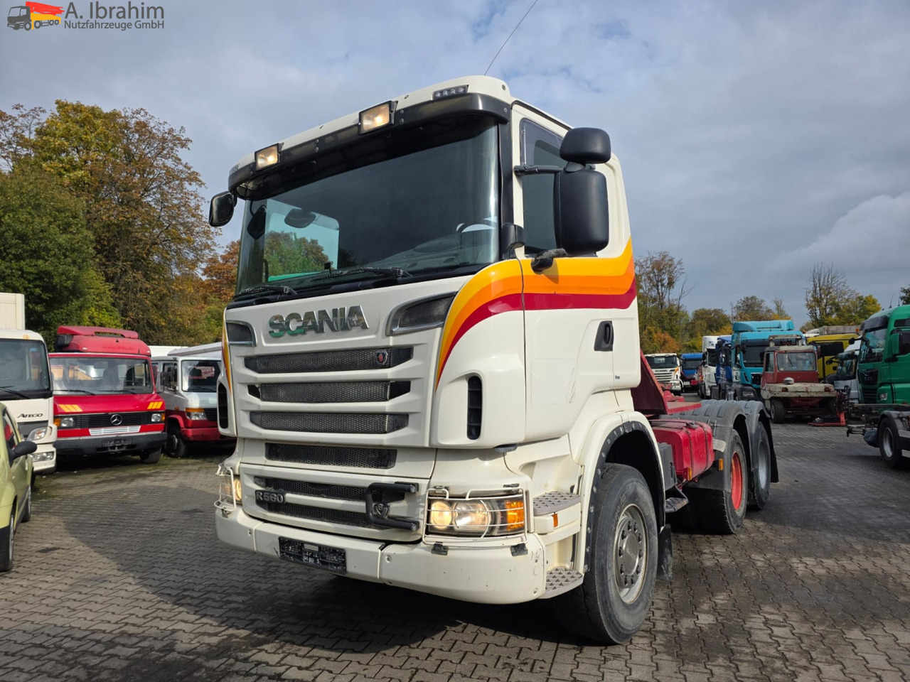 Scania R560 | 6x4 | V8 | Blatt Blatt | Schaltgetriebe | Kipphydraulik | Klima | Trommelbremse| 3 Pedals - Cabeza tractora: foto 1 Scania R560 | 6x4 | V8 | Blatt Blatt | Schaltgetriebe | Kipphydraulik | Klima | Trommelbremse| 3 Pedals - Cabeza tractora: foto 1