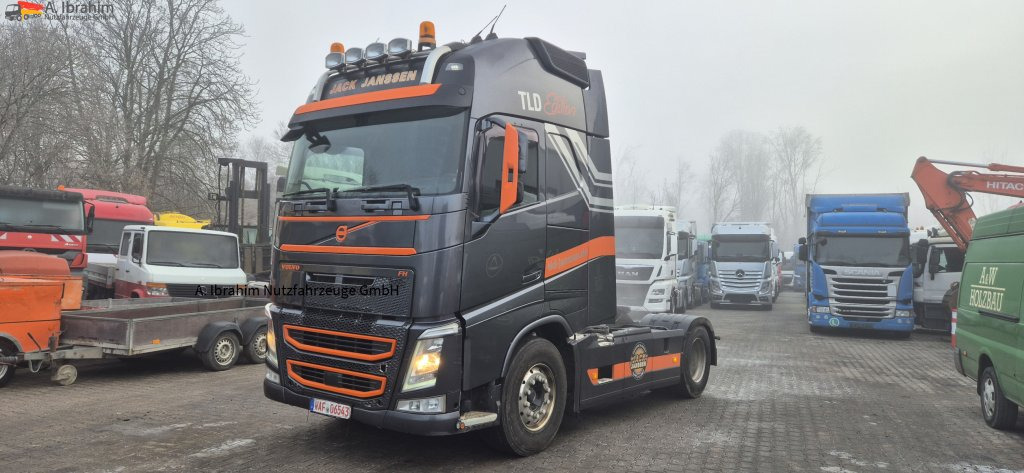 Volvo FH 460 Vollspoiler, Topzustand - Cabeza tractora: foto 1 Volvo FH 460 Vollspoiler, Topzustand - Cabeza tractora: foto 1
