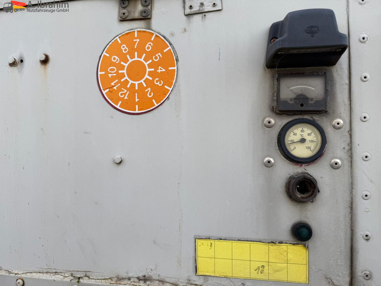 Semirremolque cisterna Feldbinder Lebensmittel Tank Container 26500 L | 2 Kammern | Heizung | 20 ft | Edelstahl: foto 13 Semirremolque cisterna Feldbinder Lebensmittel Tank Container 26500 L | 2 Kammern | Heizung | 20 ft | Edelstahl: foto 13