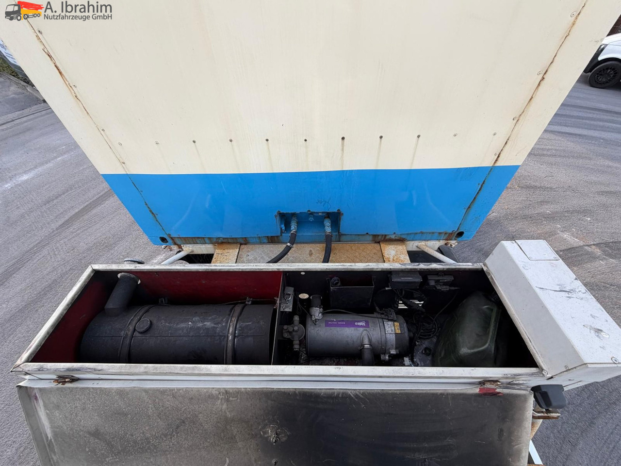 Semirremolque cisterna Feldbinder Lebensmittel Tank Container 26500 L | 2 Kammern | Heizung | 20 ft | Edelstahl: foto 12 Semirremolque cisterna Feldbinder Lebensmittel Tank Container 26500 L | 2 Kammern | Heizung | 20 ft | Edelstahl: foto 12