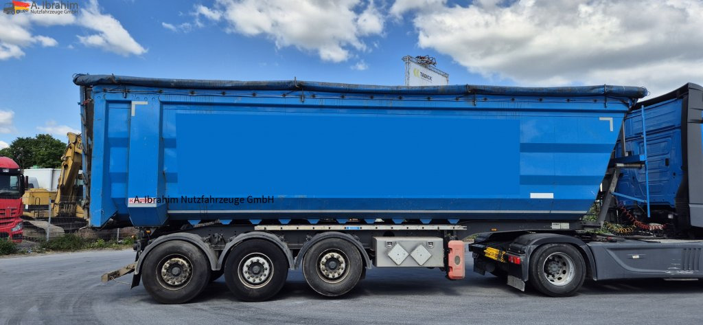 Kempf SKM 35/3 Leichter Schaden am Heck voll fahrbereit. - Semirremolque volquete: foto 3 Kempf SKM 35/3 Leichter Schaden am Heck voll fahrbereit. - Semirremolque volquete: foto 3