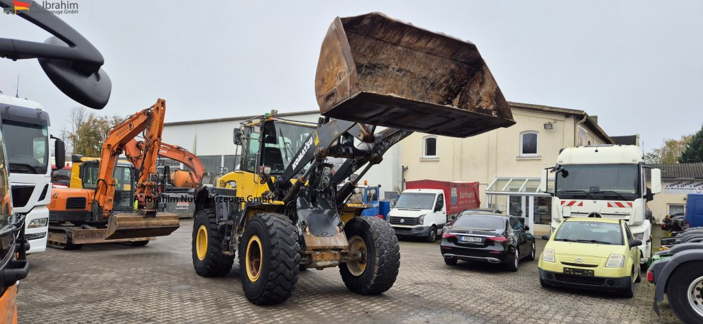 Cargadora de ruedas Komatsu WA 250 Zustand technisch ok, optisch 3-4 Unterlagen vorhanden: foto 10