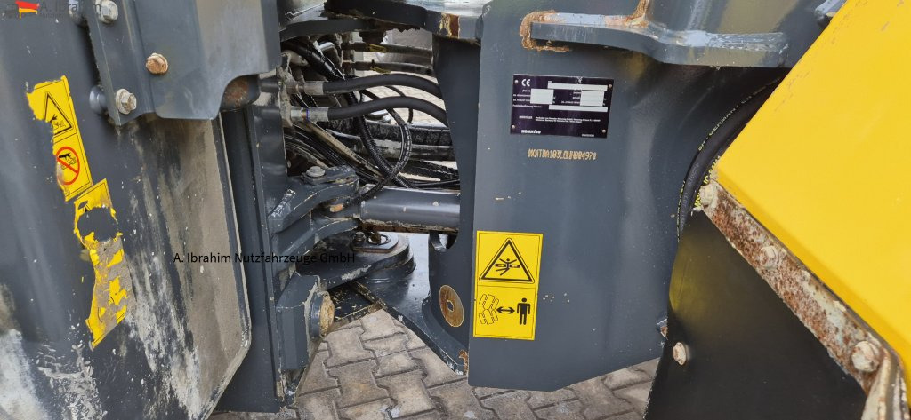 Cargadora de ruedas Komatsu WA 250 Zustand technisch ok, optisch 3-4 Unterlagen vorhanden: foto 7