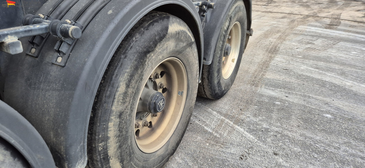 Langendorf SKS-HS 24/30 Isomulde, Liftachse, Scheibenbremse, Stahlmulde - Semirremolque volquete: foto 5 Langendorf SKS-HS 24/30 Isomulde, Liftachse, Scheibenbremse, Stahlmulde - Semirremolque volquete: foto 5