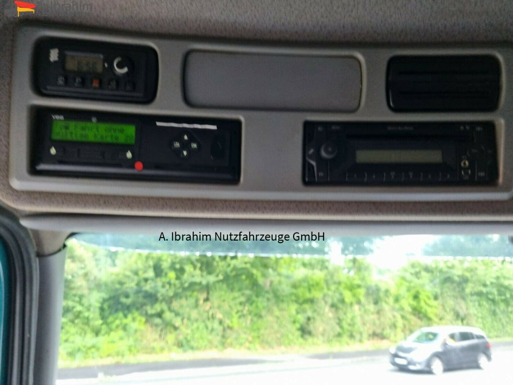 Mercedes-Benz 1824 DB 1824 Kipphydraulik, Kran MKG - Camión volquete, Camión grúa: foto 5 Mercedes-Benz 1824 DB 1824 Kipphydraulik, Kran MKG - Camión volquete, Camión grúa: foto 5