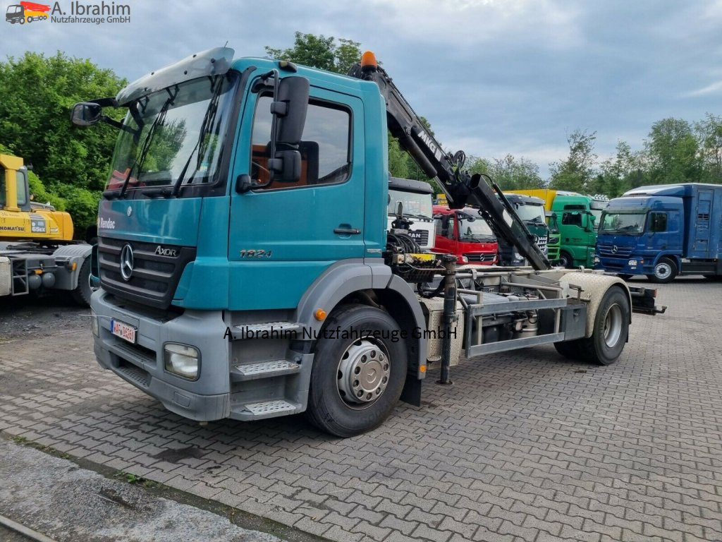 Camión volquete, Camión grúa Mercedes-Benz 1824  DB 1824 Kipphydraulik, Kran MKG: foto 8 Camión volquete, Camión grúa Mercedes-Benz 1824  DB 1824 Kipphydraulik, Kran MKG: foto 8