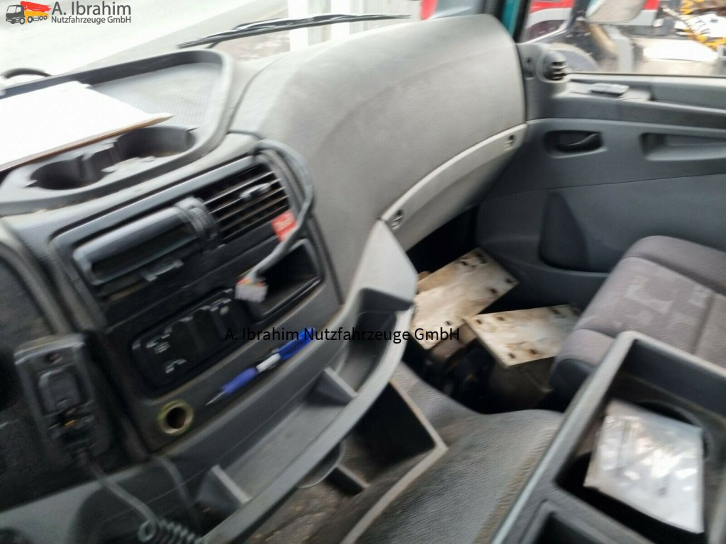Camión volquete, Camión grúa Mercedes-Benz 1824  DB 1824 Kipphydraulik, Kran MKG: foto 6 Camión volquete, Camión grúa Mercedes-Benz 1824  DB 1824 Kipphydraulik, Kran MKG: foto 6