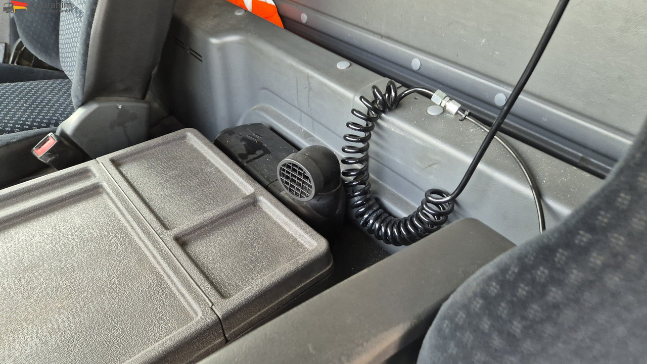 Mercedes-Benz 2540L Frigoblock, 6x2 Lenk-Liftachse - Camión frigorífico: foto 4 Mercedes-Benz 2540L Frigoblock, 6x2 Lenk-Liftachse - Camión frigorífico: foto 4