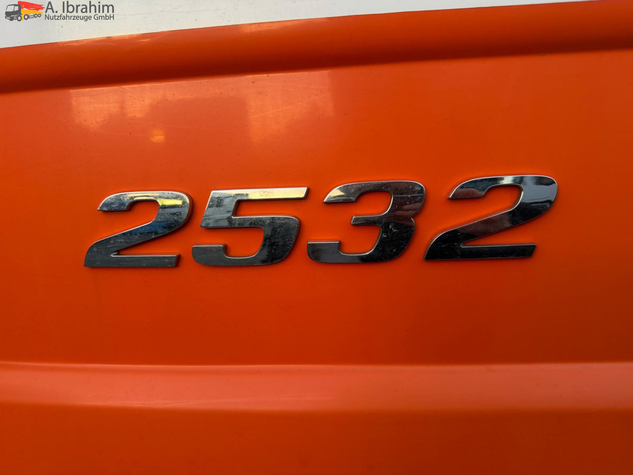 Mercedes-Benz Actros 2532L 6x2 | Lift-Lenkachse | Euro 5 | mp3 - Camión lona: foto 4 Mercedes-Benz Actros 2532L 6x2 | Lift-Lenkachse | Euro 5 | mp3 - Camión lona: foto 4