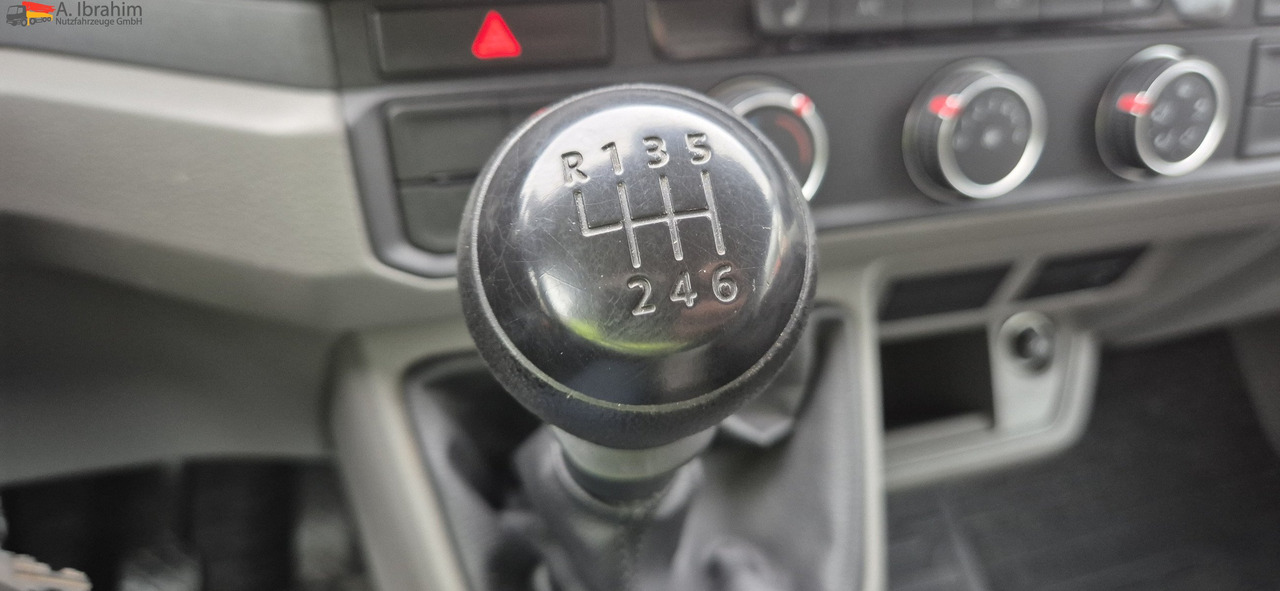 VW Crafter LBW, Vollausstattung - Furgoneta caja cerrada: foto 4 VW Crafter LBW, Vollausstattung - Furgoneta caja cerrada: foto 4