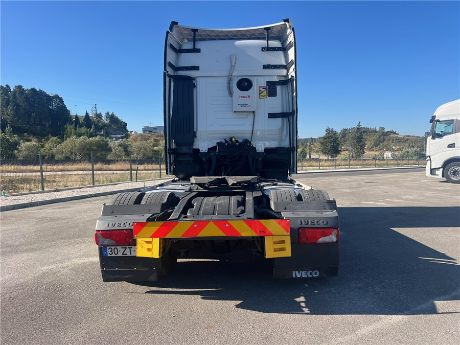 Iveco S-WAY 460 - Cabeza tractora: foto 5 Iveco S-WAY 460 - Cabeza tractora: foto 5
