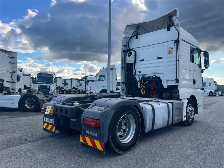 MAN TGX 18.480 / RETARDER - Cabeza tractora: foto 4 MAN TGX 18.480 / RETARDER - Cabeza tractora: foto 4