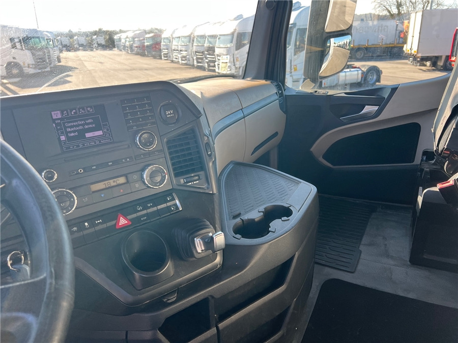 Cabeza tractora MERCEDES-BENZ 1845 / RETARDER: foto 18