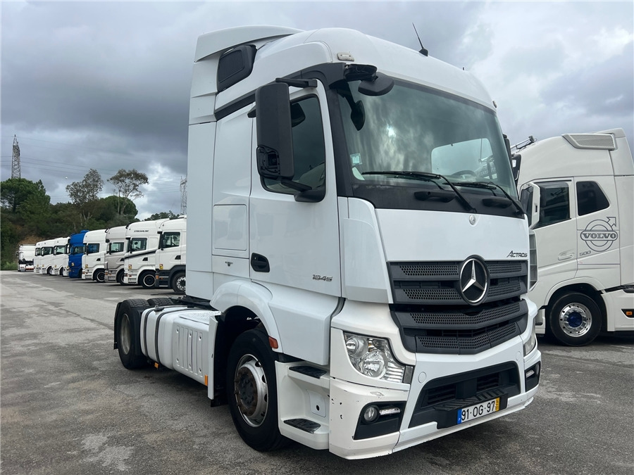 MERCEDES-BENZ ACTROS 1845 LS - Cabeza tractora: foto 1 MERCEDES-BENZ ACTROS 1845 LS - Cabeza tractora: foto 1
