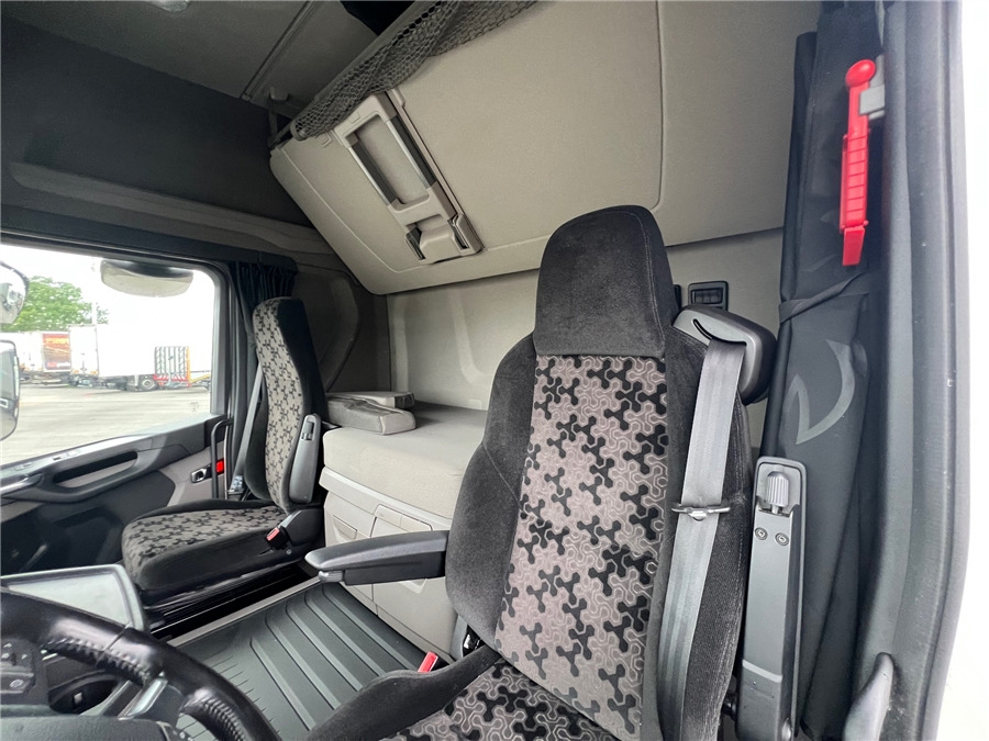 Cabeza tractora Scania R450: foto 13