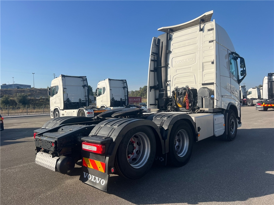 Volvo FH540 / RETARDER - Cabeza tractora: foto 4 Volvo FH540 / RETARDER - Cabeza tractora: foto 4