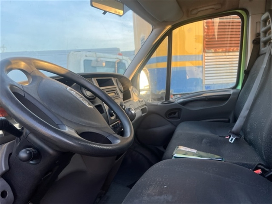 Iveco 35C17 - Furgoneta: foto 3 Iveco 35C17 - Furgoneta: foto 3
