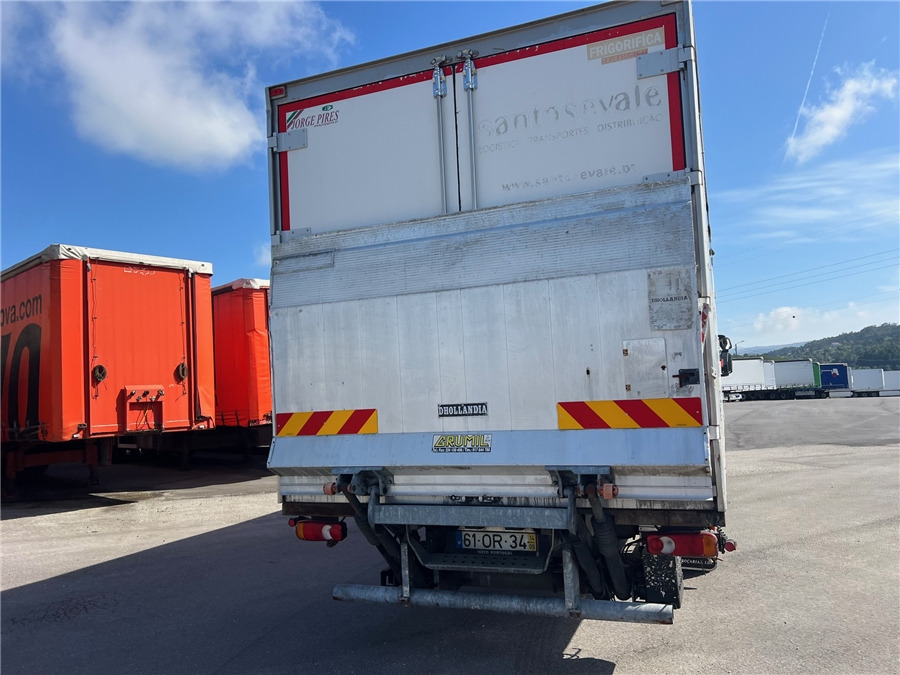 Iveco 140E25 - Camión frigorífico: foto 5 Iveco 140E25 - Camión frigorífico: foto 5