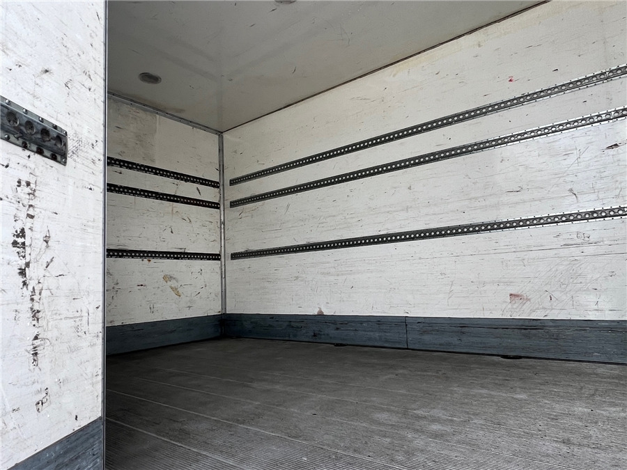 Camión caja cerrada Renault Midlum 280.14: foto 9 Camión caja cerrada Renault Midlum 280.14: foto 9