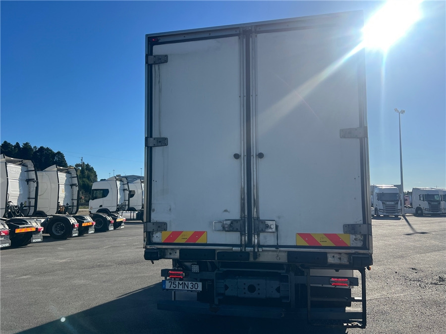Volvo FM 9 - Camión frigorífico: foto 5 Volvo FM 9 - Camión frigorífico: foto 5