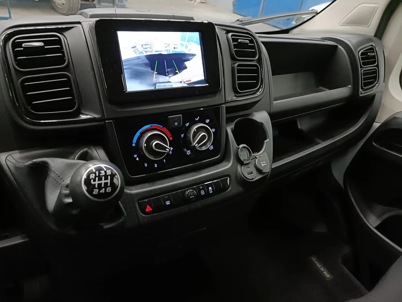 FIAT DUCATO 35 L3H2 - Furgón: foto 3 FIAT DUCATO 35 L3H2 - Furgón: foto 3