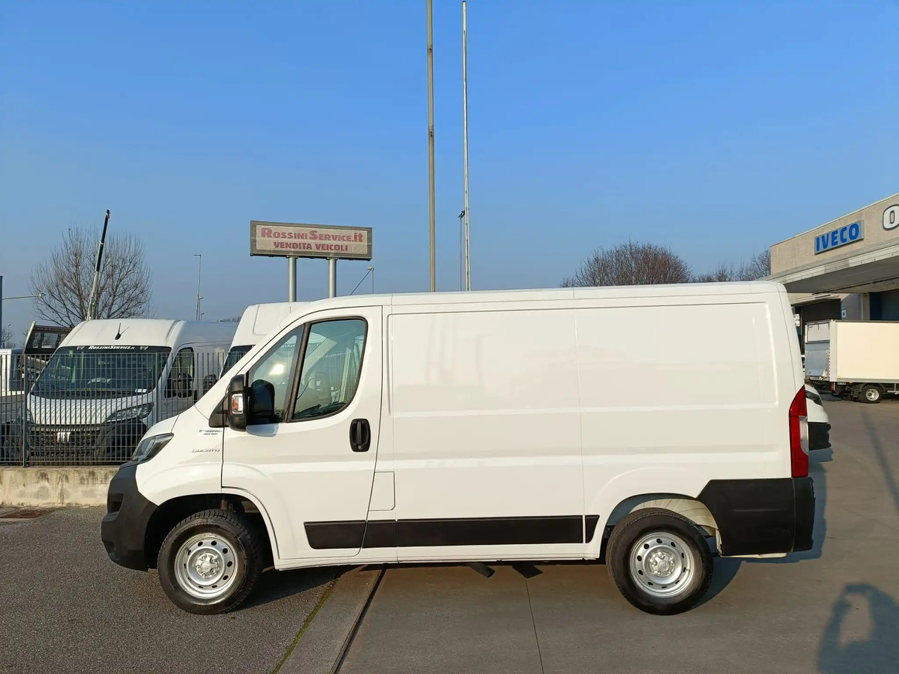 FIAT DUCATO L1H1 140 - Furgón: foto 5 FIAT DUCATO L1H1 140 - Furgón: foto 5