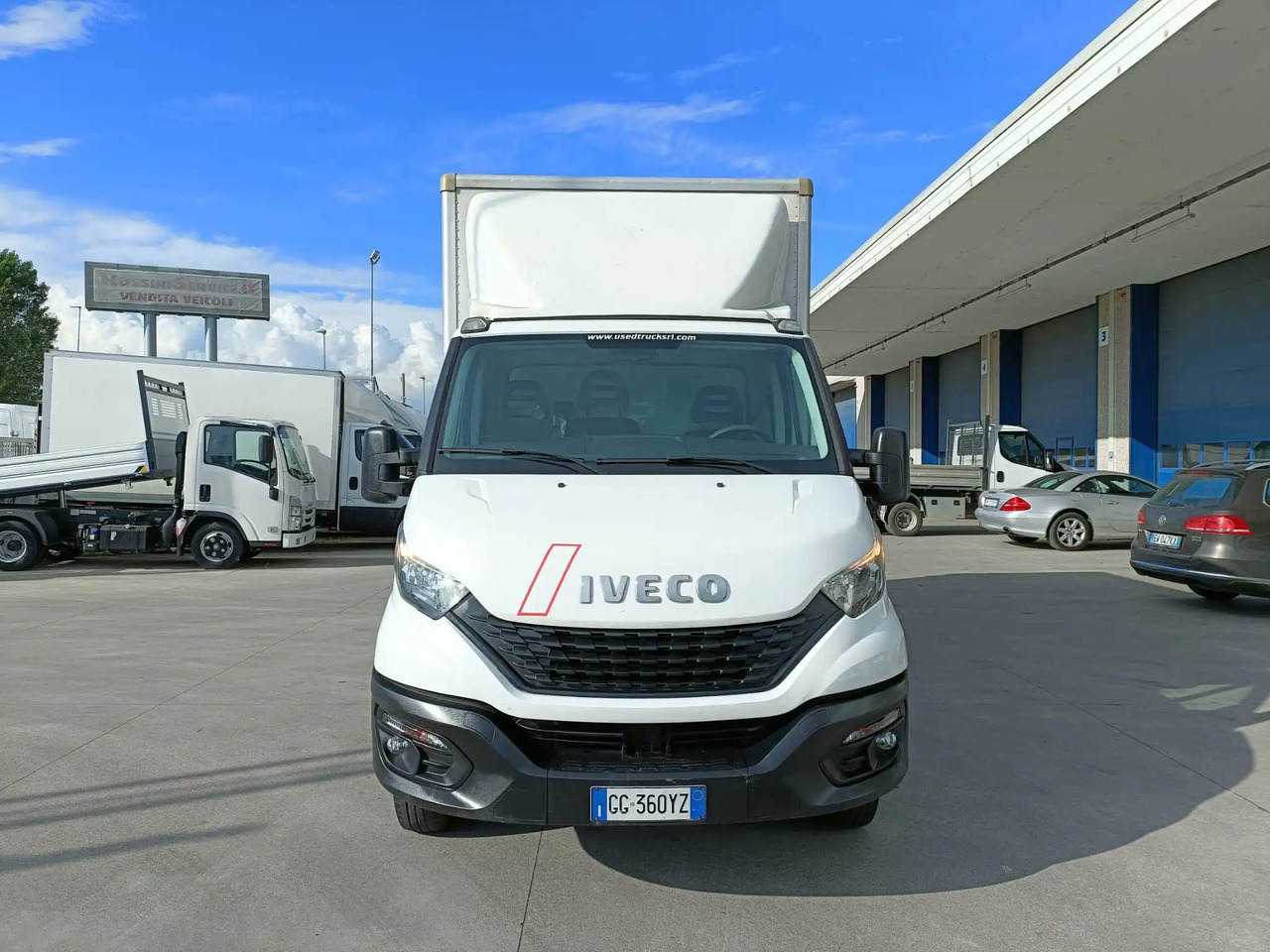 IVECO 35C14 FURGONATO BOX - Furgoneta caja cerrada: foto 2 IVECO 35C14 FURGONATO BOX - Furgoneta caja cerrada: foto 2