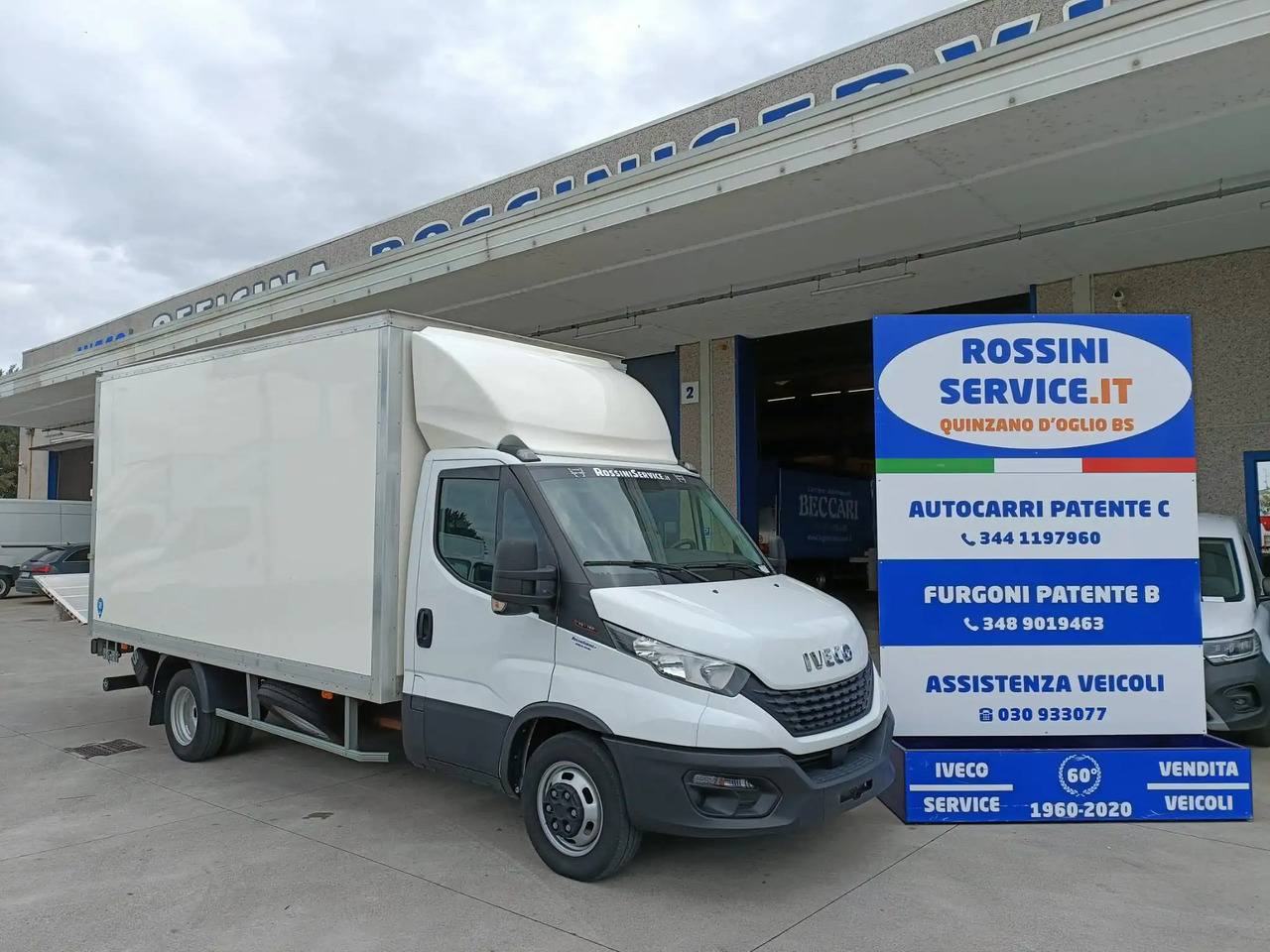 IVECO DAILY 35C16 3.0 - Furgoneta caja cerrada: foto 1 IVECO DAILY 35C16 3.0 - Furgoneta caja cerrada: foto 1