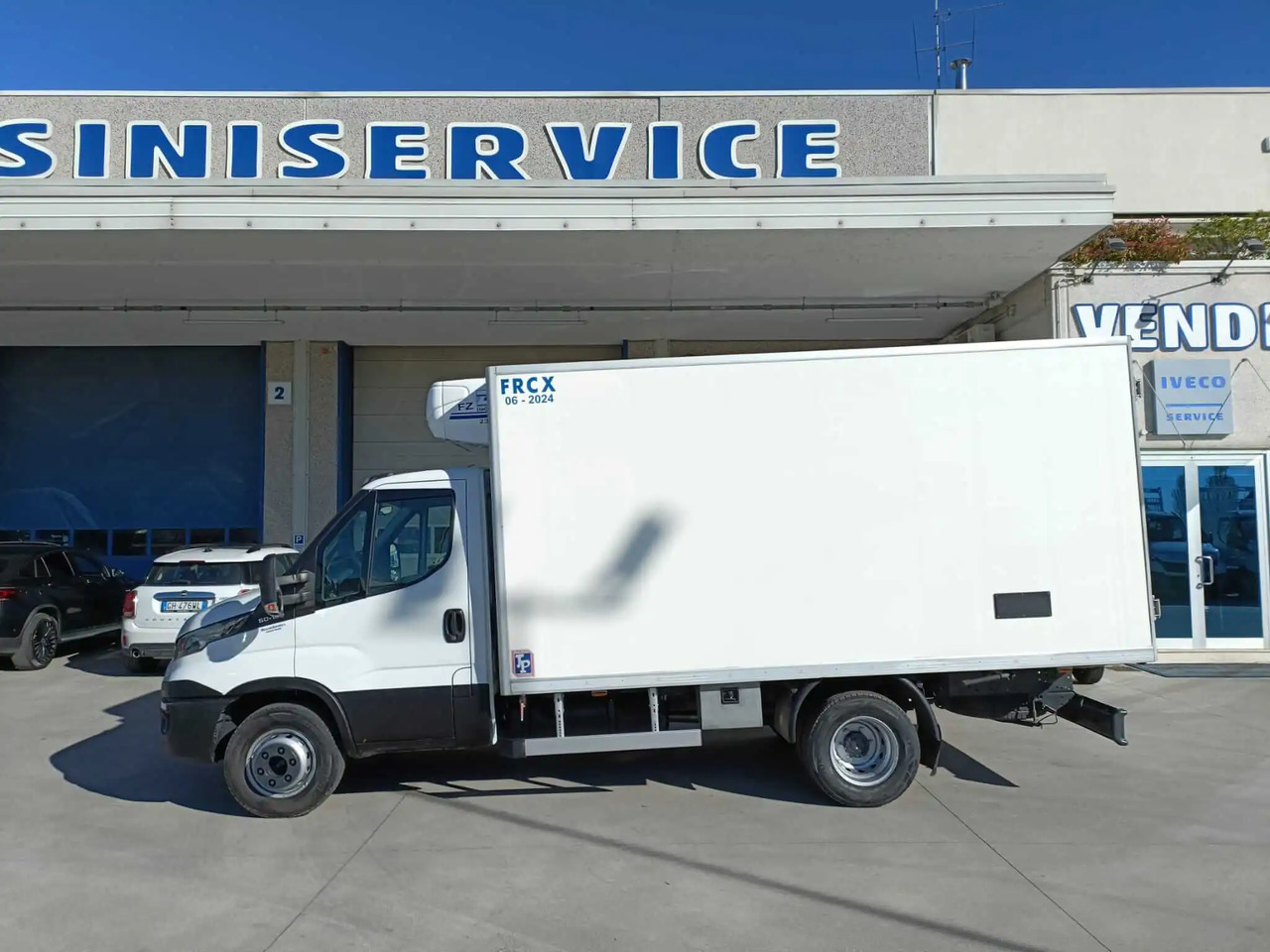 IVECO DAILY 60C18 FRCX ATP 06/2024 - Camión frigorífico: foto 4 IVECO DAILY 60C18 FRCX ATP 06/2024 - Camión frigorífico: foto 4