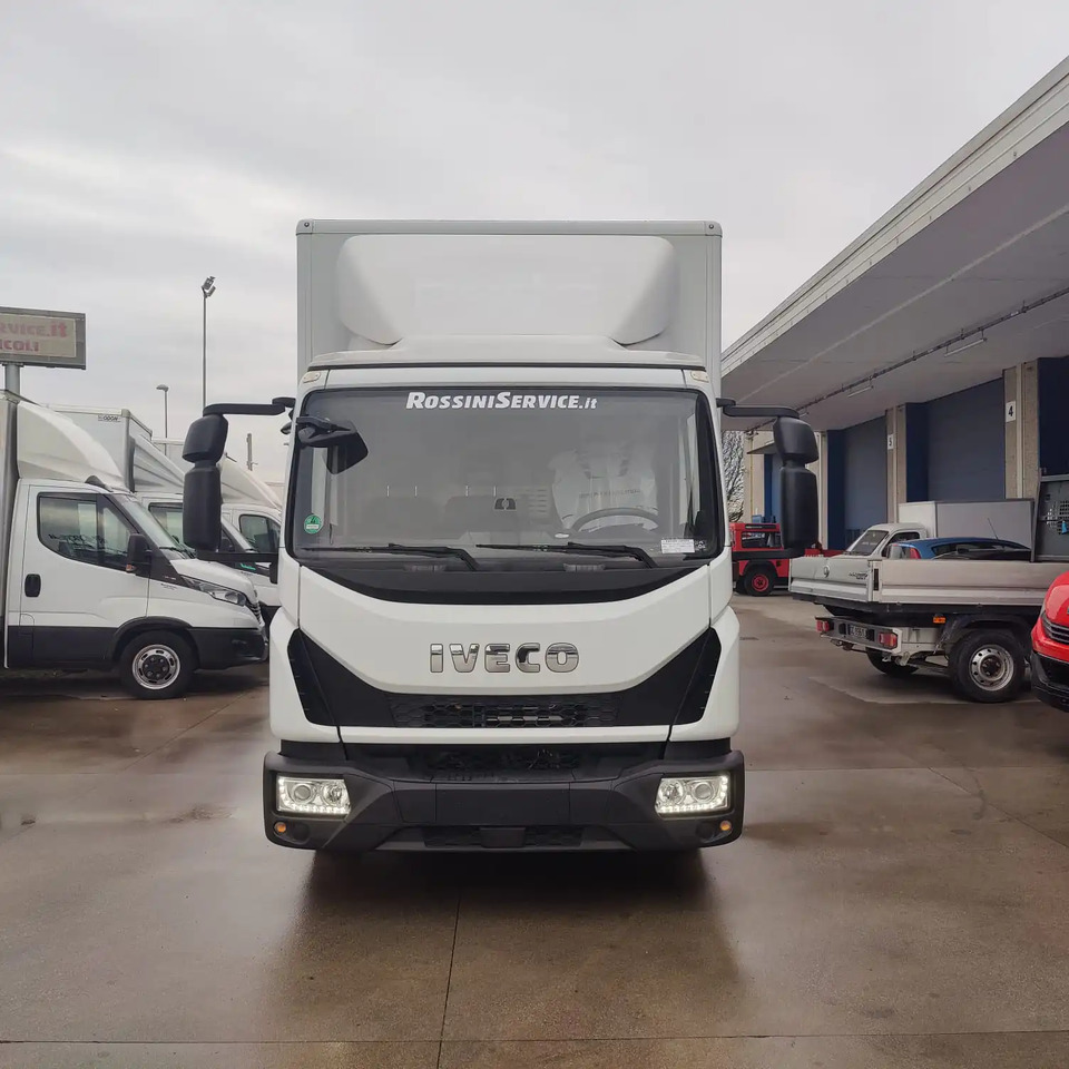 IVECO EUROCARGO 75E19 / 80E19 / 86E19 - Camión caja cerrada: foto 4 IVECO EUROCARGO 75E19 / 80E19 / 86E19 - Camión caja cerrada: foto 4