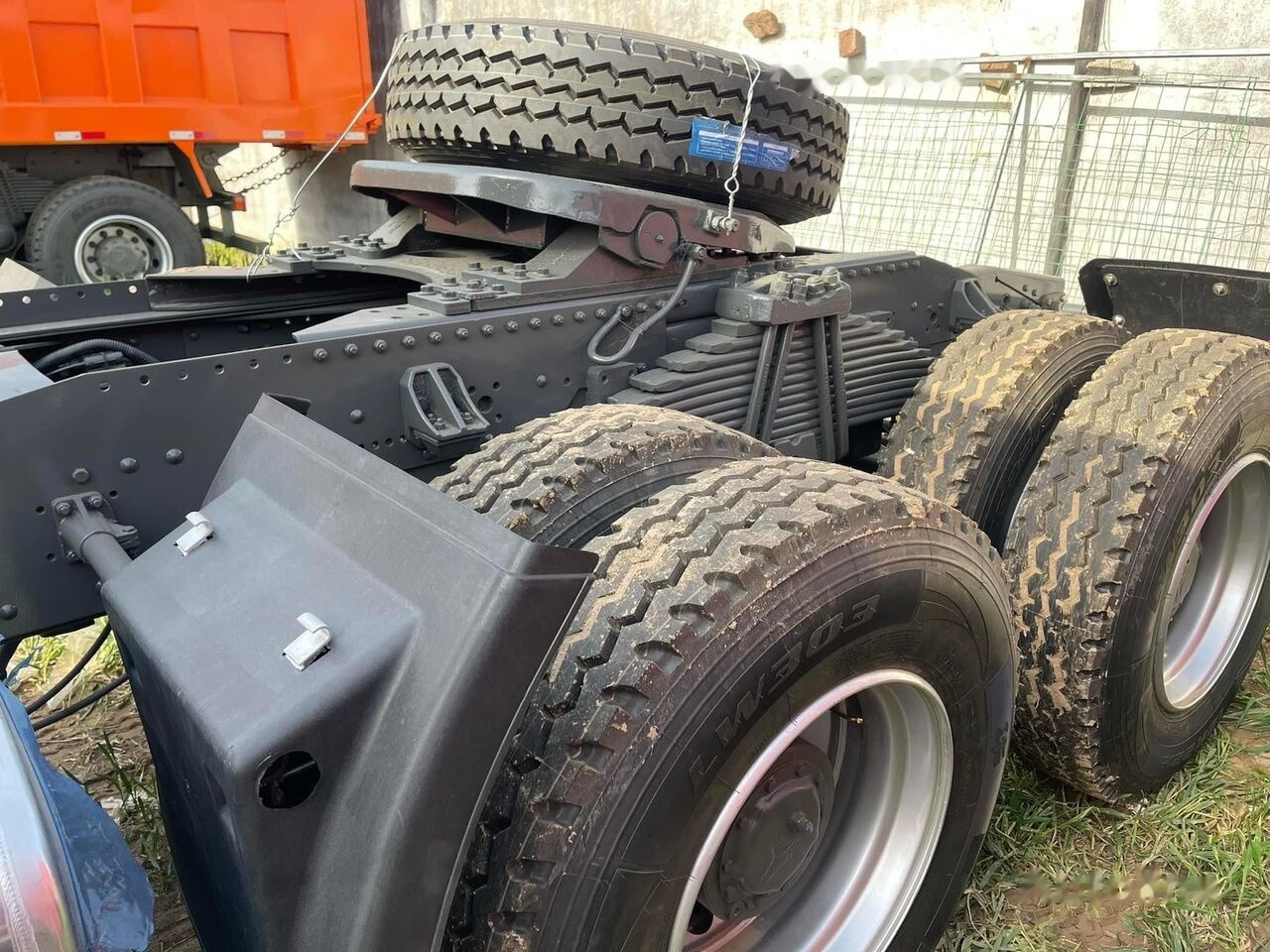 Howo 371 - Cabeza tractora: foto 5 Howo 371 - Cabeza tractora: foto 5