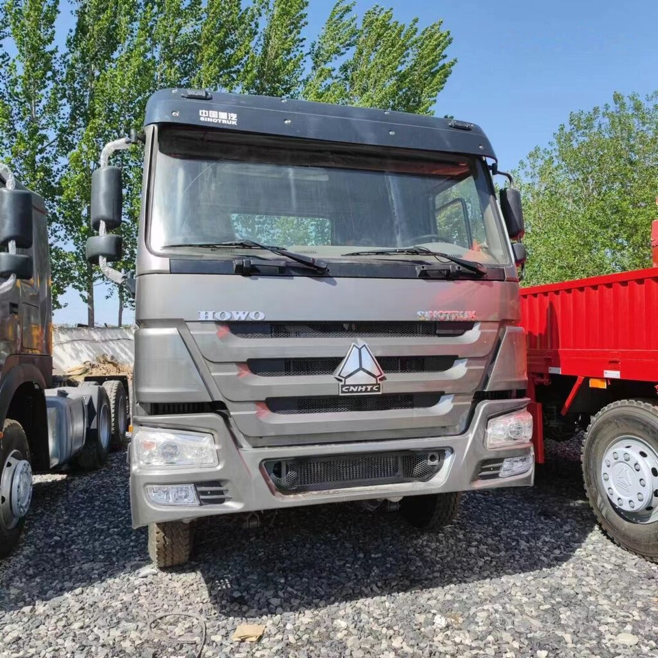 Howo 375 - Cabeza tractora: foto 5 Howo 375 - Cabeza tractora: foto 5