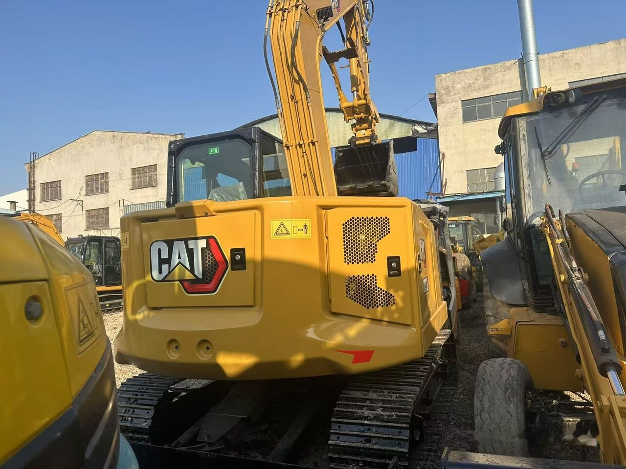 Excavadora de cadenas Caterpillar 307.5: foto 7
