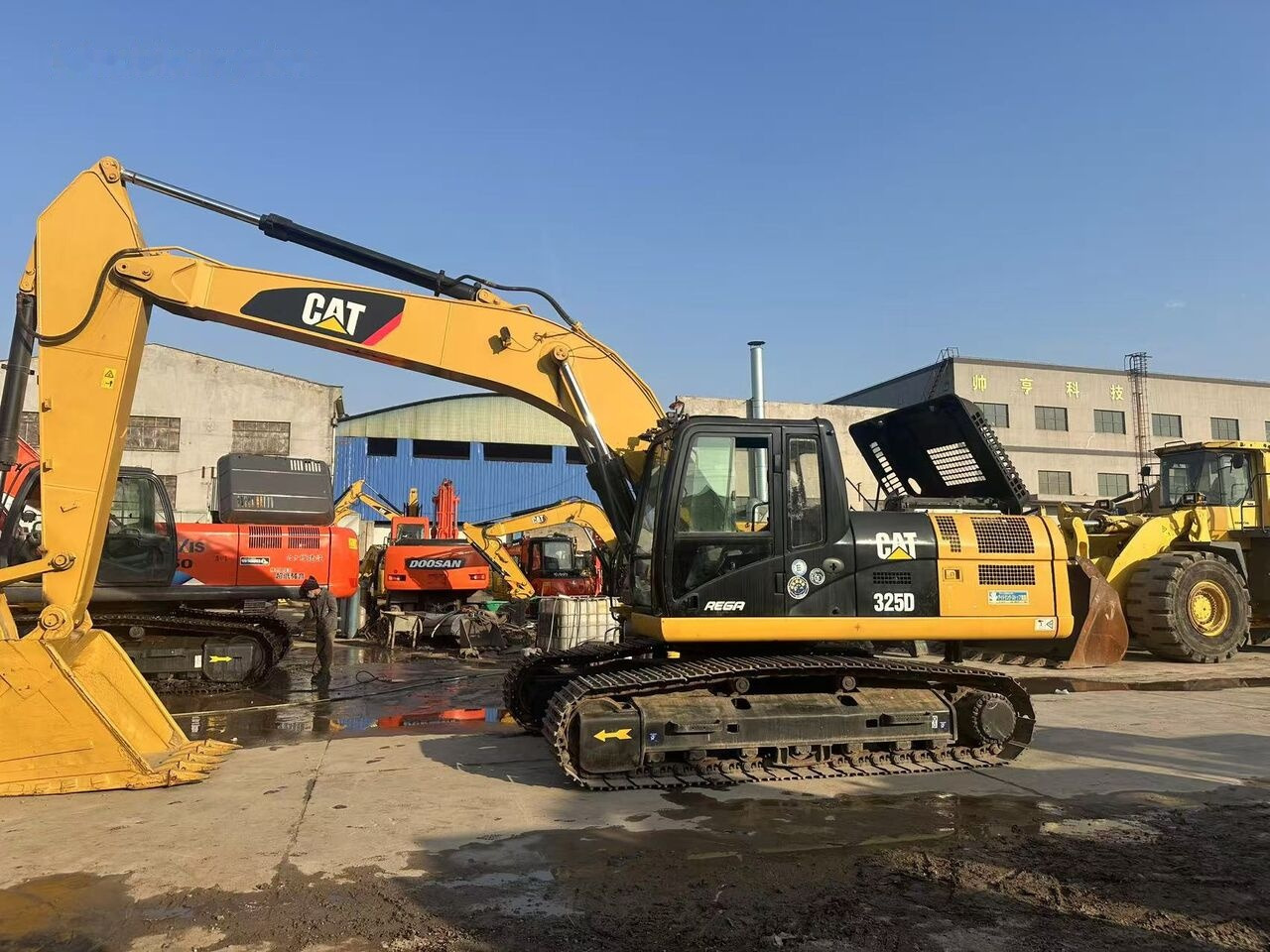 Caterpillar 325D - Excavadora de cadenas: foto 2 Caterpillar 325D - Excavadora de cadenas: foto 2