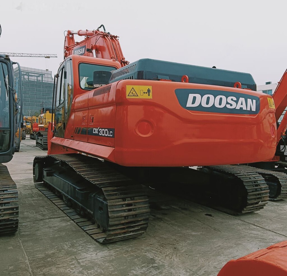 Doosan DX300 - Excavadora de cadenas: foto 2 Doosan DX300 - Excavadora de cadenas: foto 2