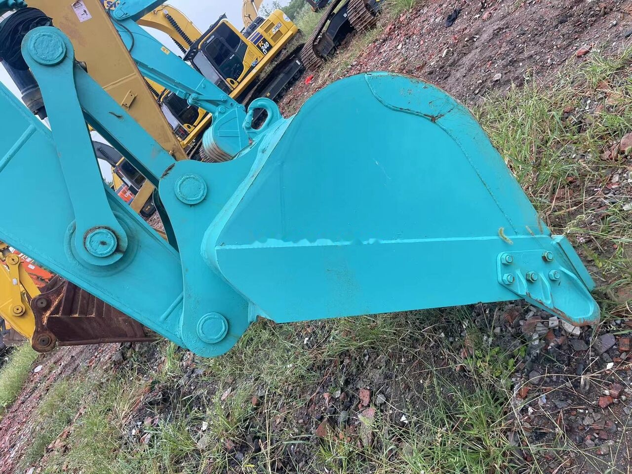 Excavadora de cadenas Hitachi ZX200-3: foto 7
