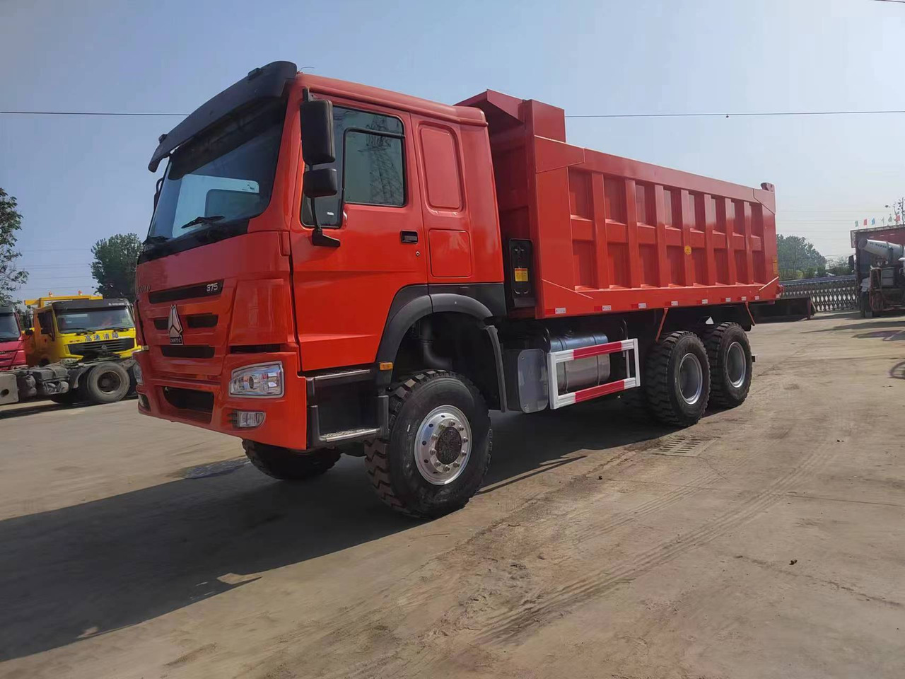 Howo 371  6*4 - Camión volquete: foto 5 Howo 371  6*4 - Camión volquete: foto 5