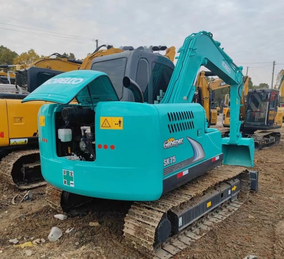 Kobelco SK75 - Miniexcavadora: foto 2 Kobelco SK75 - Miniexcavadora: foto 2
