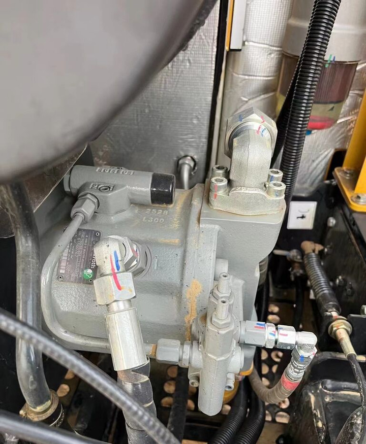 Sany SY55 - Excavadora de cadenas: foto 2 Sany SY55 - Excavadora de cadenas: foto 2