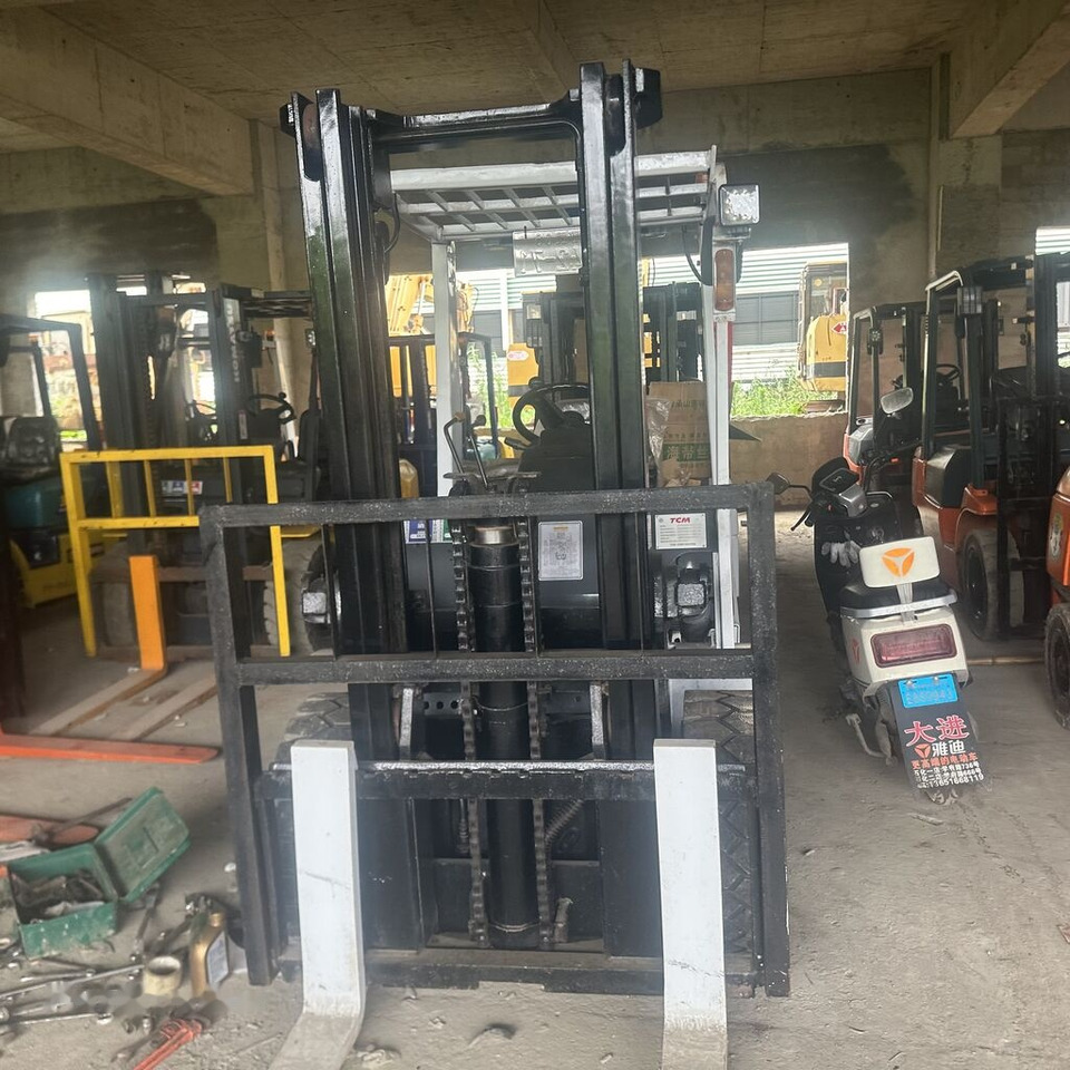 TCM 35N - Carretilla elevadora diésel: foto 5 TCM 35N - Carretilla elevadora diésel: foto 5