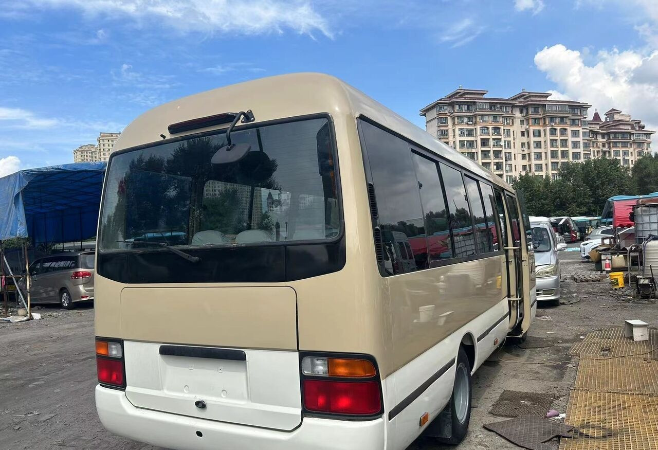 Toyota Coaster 1HZ - Autobús suburbano: foto 3 Toyota Coaster 1HZ - Autobús suburbano: foto 3