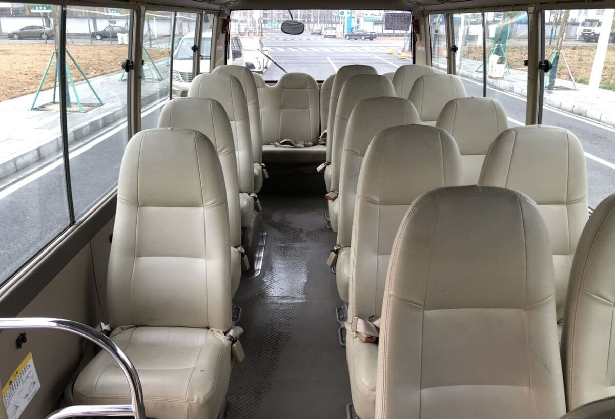 Toyota Coaster - Autobús suburbano: foto 4 Toyota Coaster - Autobús suburbano: foto 4