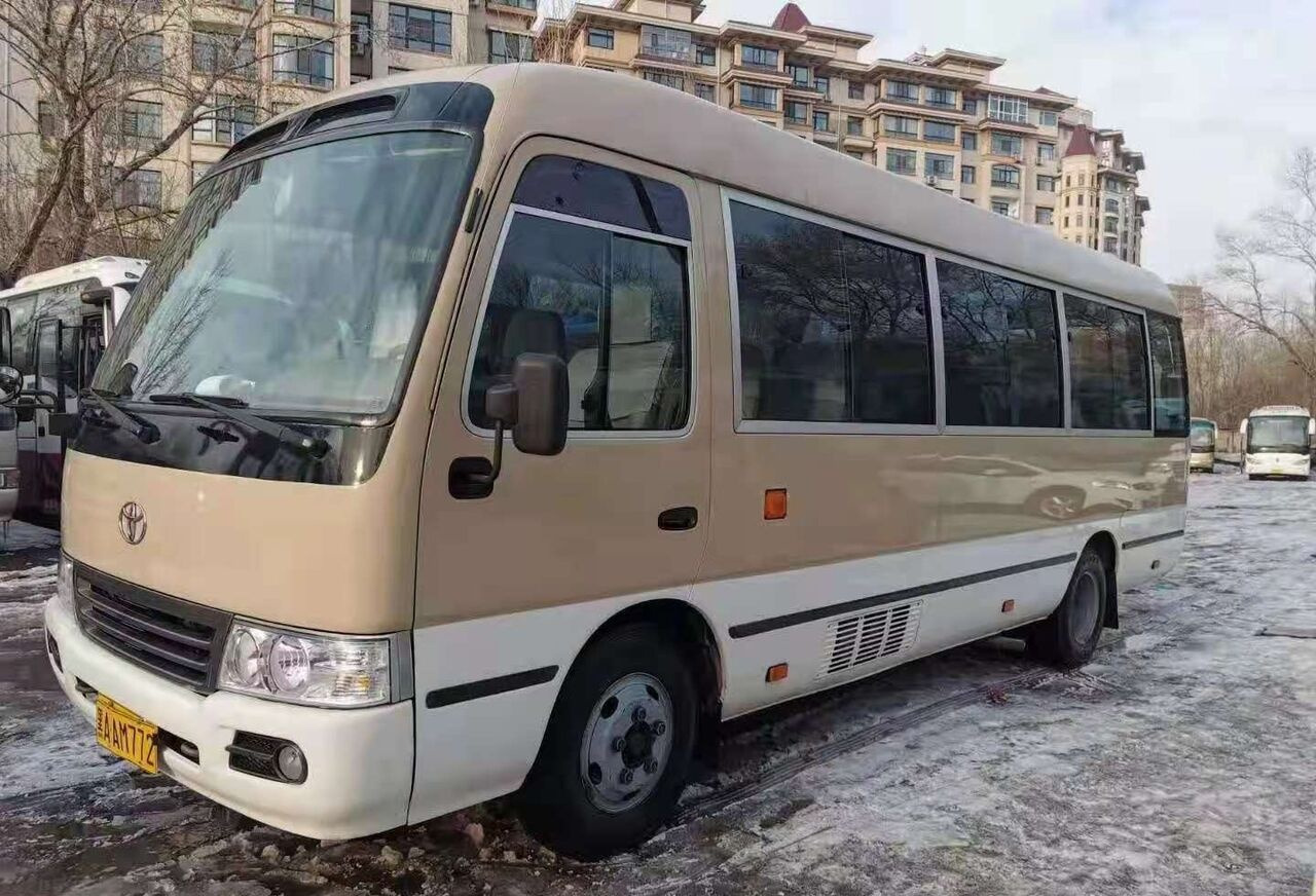 Toyota Coaster - Autobús suburbano: foto 2 Toyota Coaster - Autobús suburbano: foto 2