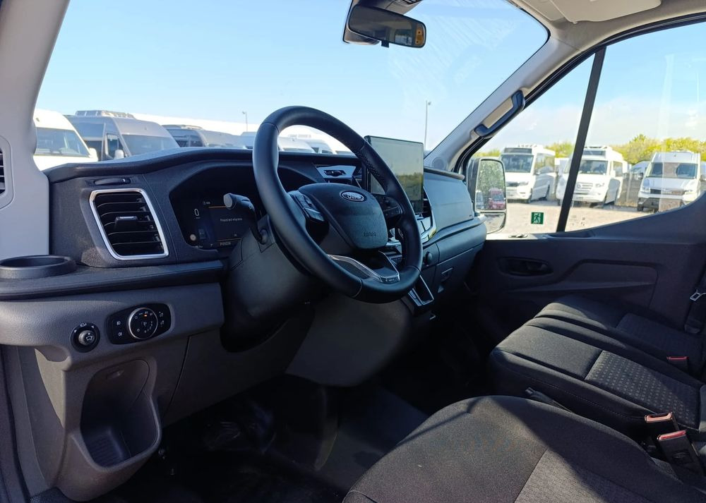 Minibús, Furgoneta de pasajeros Ford Transit: foto 20