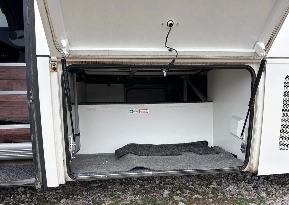 Isuzu Grand Toro - Autobús suburbano: foto 5 Isuzu Grand Toro - Autobús suburbano: foto 5