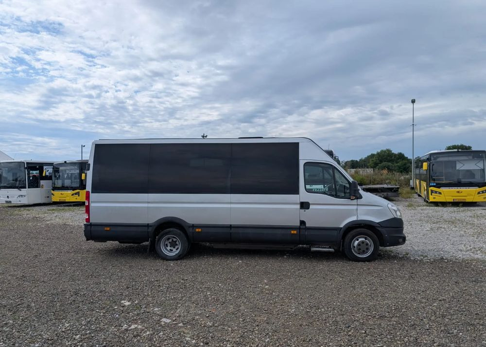 Iveco Daily 50C14 - Minibús, Furgoneta de pasajeros: foto 3 Iveco Daily 50C14 - Minibús, Furgoneta de pasajeros: foto 3