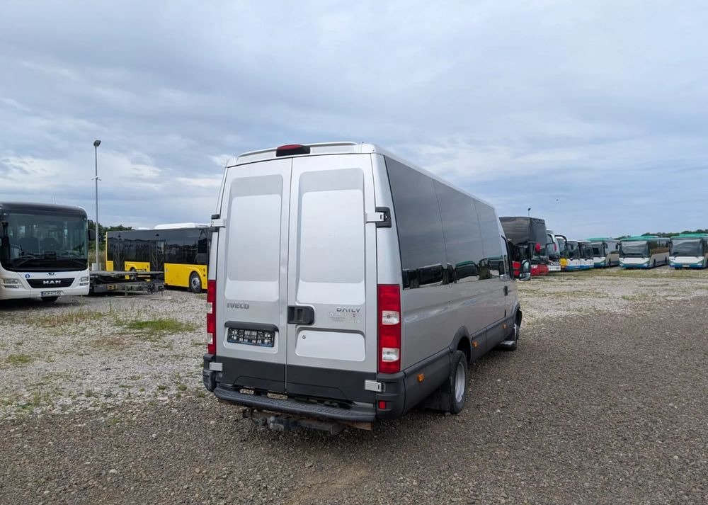 Iveco Daily 50C14 - Minibús, Furgoneta de pasajeros: foto 5 Iveco Daily 50C14 - Minibús, Furgoneta de pasajeros: foto 5