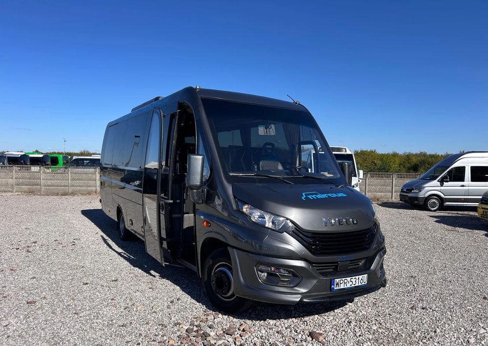 Iveco Daily - Minibús, Furgoneta de pasajeros: foto 1 Iveco Daily - Minibús, Furgoneta de pasajeros: foto 1
